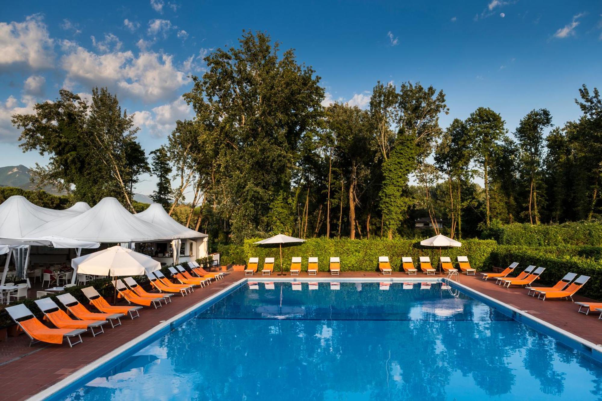 Una Hotels Forte Dei Marmi Exterior photo